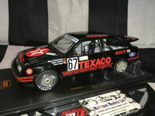 Modellini statici di auto da corsa sportive e turistiche IXO per Ford