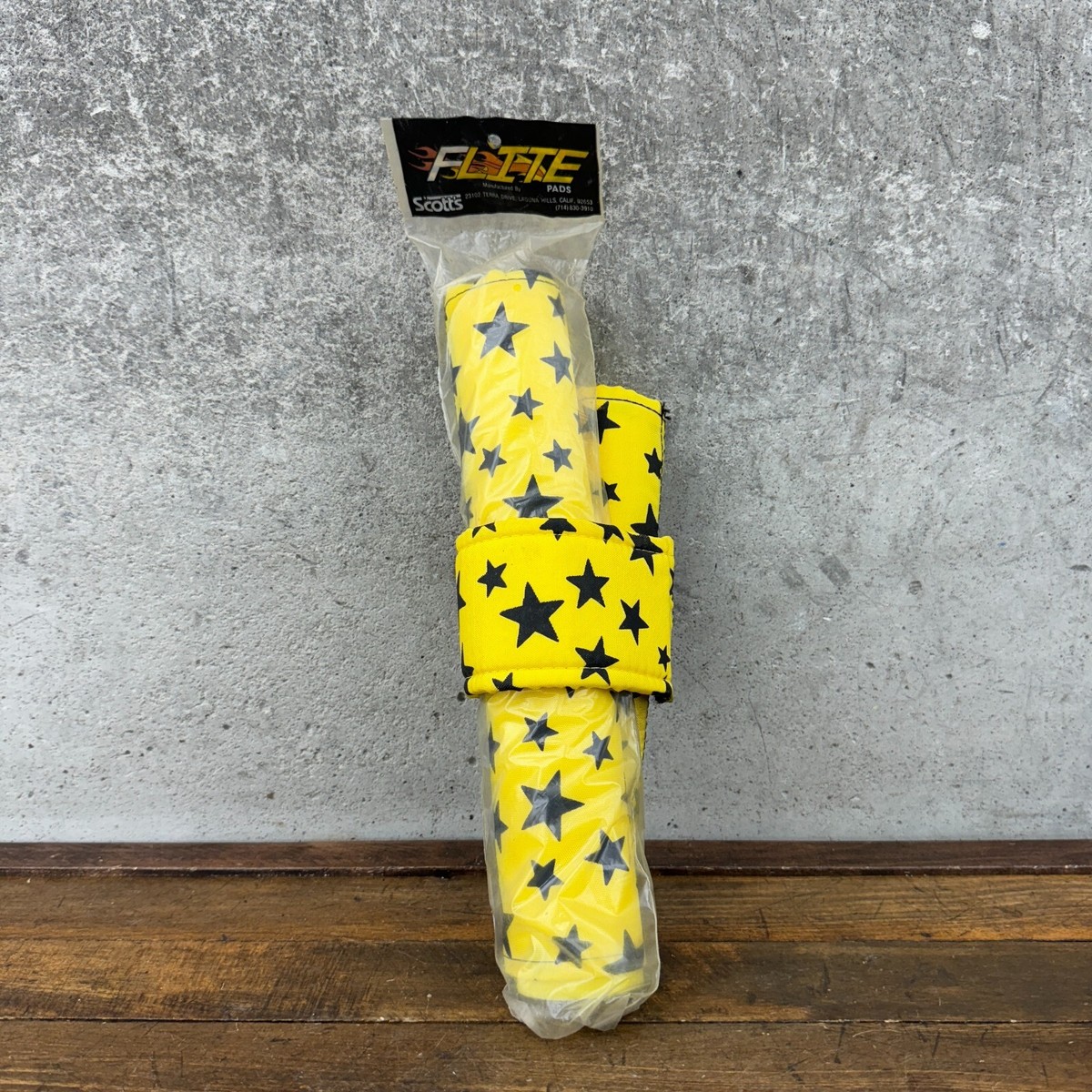 Flite USA Yellow Star Pad Set Old School BMX Frame Bar Neck Flite USA Yellow Star Pad Set Old School BMX Frame Bar Neck