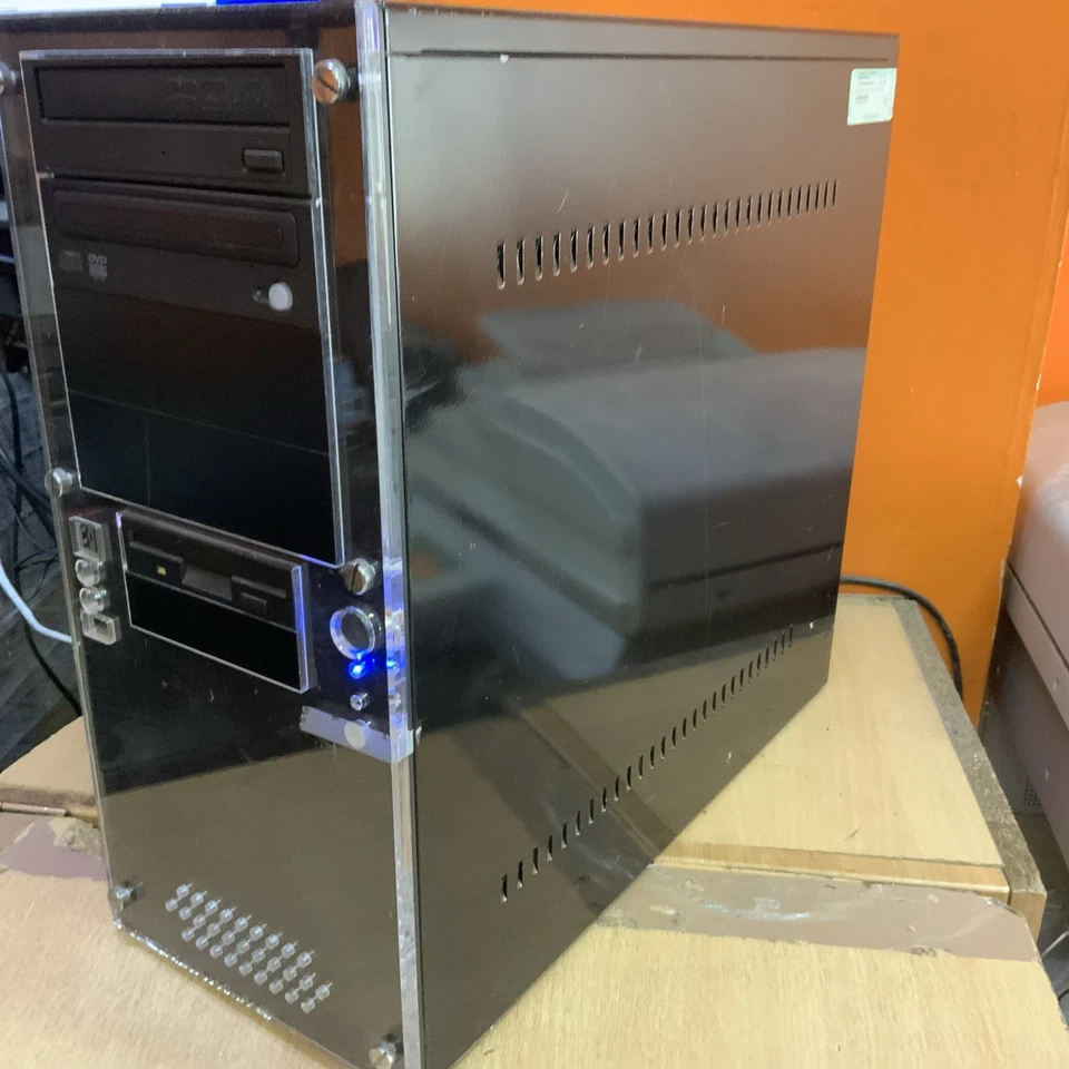 CARRERa SSC ATX Mid Tower PC Case (black)- ATHLON 64 3000 1GB 160Hdd Win7, - Image 2 of 4