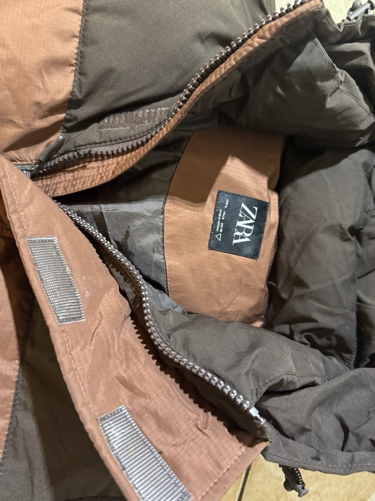 Zara Small Water-Repellent Colorblock Puffer Jacket - Pre-owned image 8