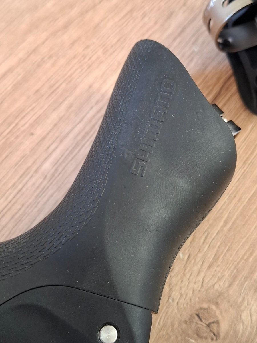 Shimano Ultegra Di2 ST-6770 Shifters Dual Control Levers 2x10