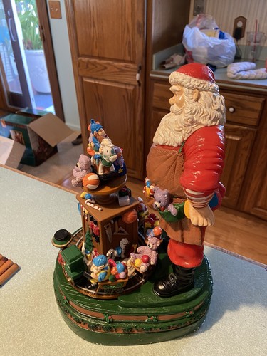 Collector's Edition Santa's World Revolving Workshop Animated & Musical Orig Box - Picture 6 of 13