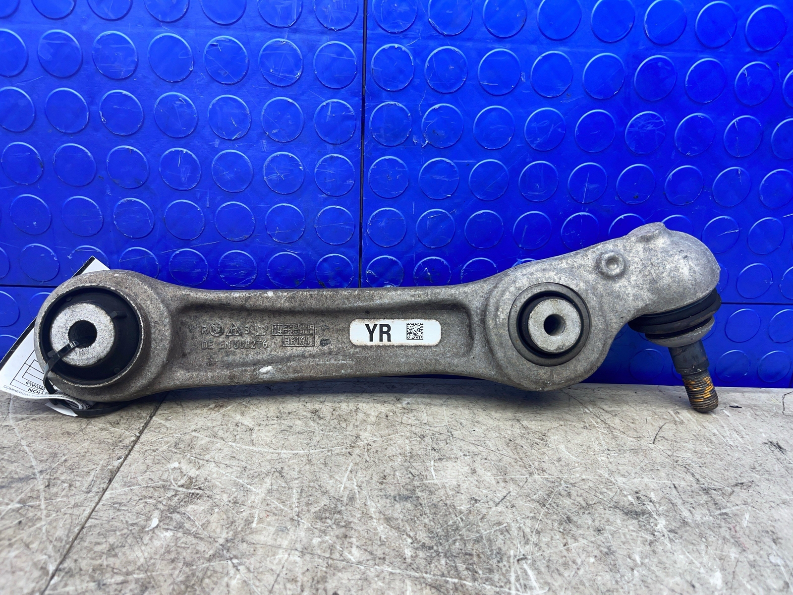 2014-2019 BMW I8 FRONT RIGHT REARWARD LOWER CONTROL ARM