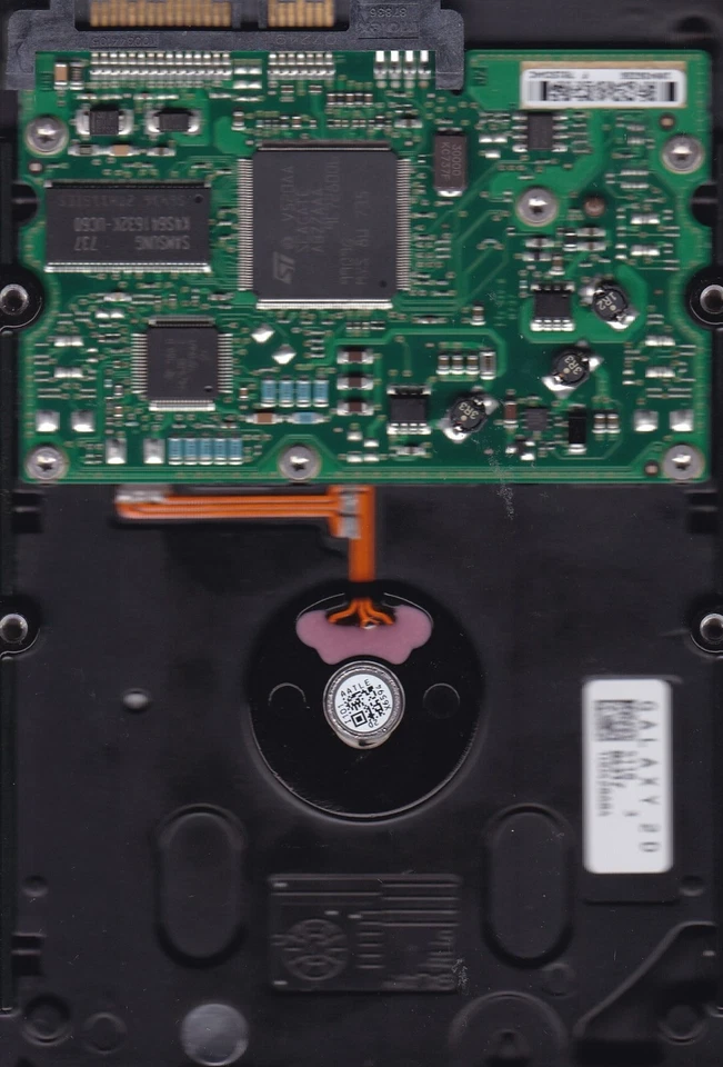 ST3360320AS  p/n: 9BJ13J-622  s/n: 9Qf...  fw:3.CHL  360GB  SATA  site: TK  C2-5 - Image 2 of 3