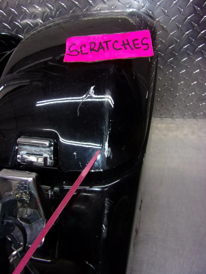 627 A HONDA SHADOW AERO 1100 C3 2001 AFTERMARKET SADDLEBAG SADDLE BAG (TWO) Foto 4 de 4