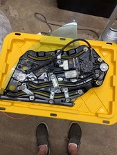 03-10 Vw Beetle Convertible Rear Right Passanger Window Regulator Wmotor 03-10 Vw Beetle Convertible Rear Right Passanger Window Regulator Wmotor