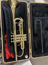 Bach TR300 Trumpet w/ Case and Bach 7C Mouthpiece USA Brass