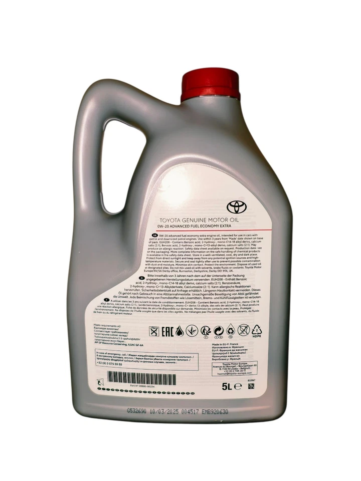 Genuine Toyota 0W20 Fully Synthetic Engine Oil 5L Sealed New - Image 2 of 4