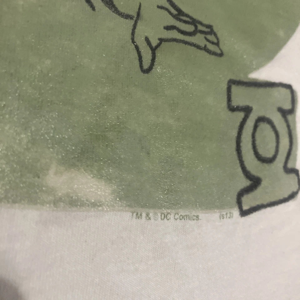 Camisa Linterna Verde Vintage Hecha en EE. UU. Pequeña Comida Chatarra  Foto 2 de 4