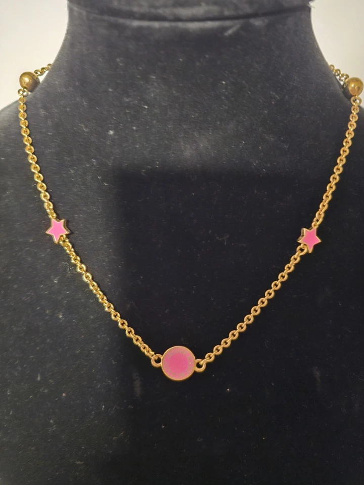 Marc Jacobs Knock Out Pink Star Chain Gold Necklace  - Image 3 of 4