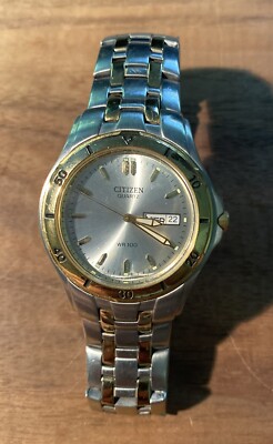 CITIZEN ゴールド ラジオコントロール置時計 Vintage Early 90's CITIZEN 250A-K001463 Gold Silver Month/Day
