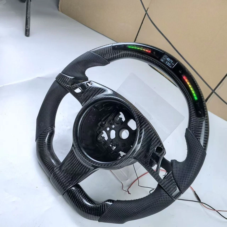 Volante LED de fibra de carbono para Porsche Cayenne Panamera 911 997 991 Foto 2 de 4