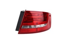 Heck Leuchte Rück Leuchte Rücklicht passend für Audi A4 8K 04/2008- außen Rechts