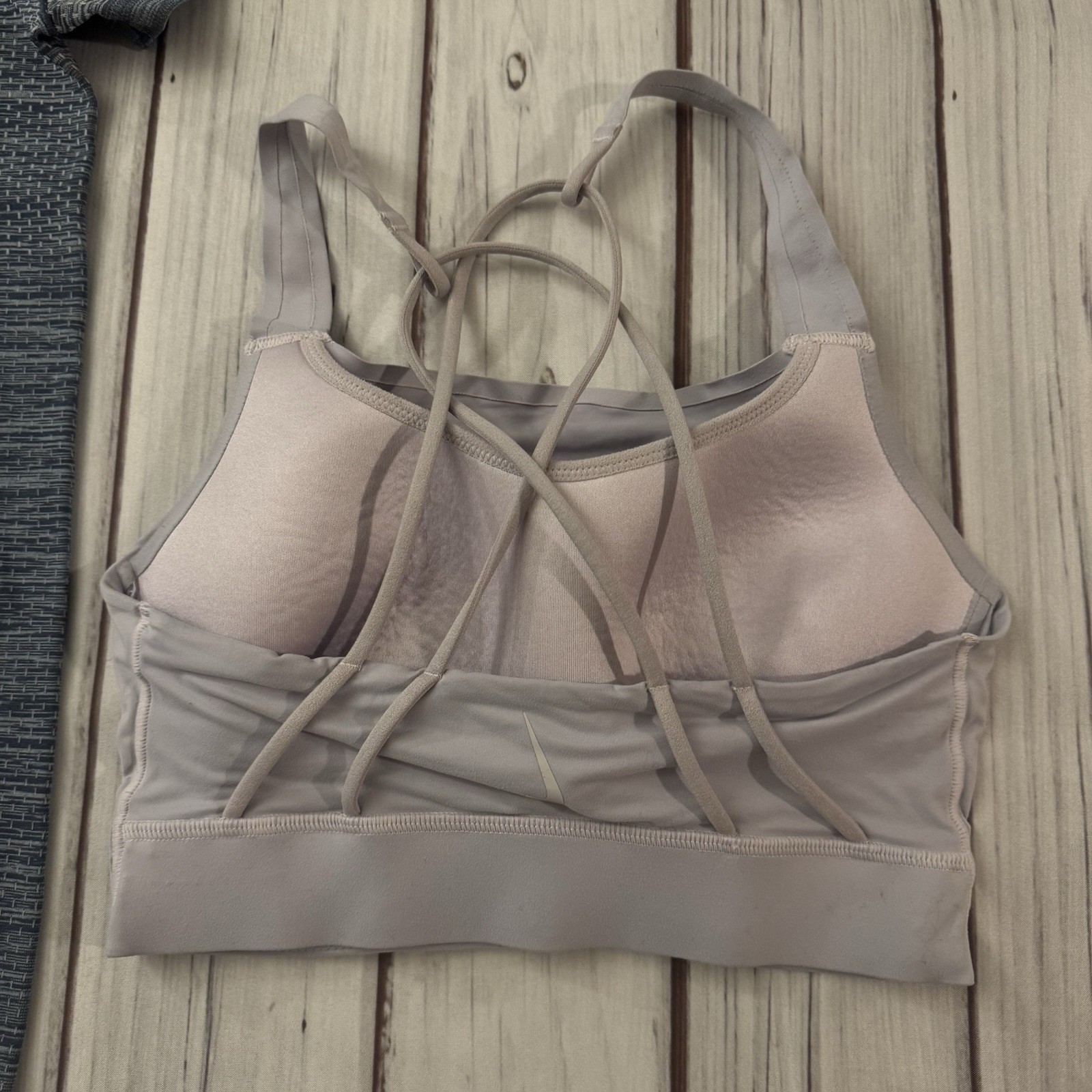 Nike Dri-Fit Athletic T-Shirt & Light Support Sports Bra Set XS Workout Active thumbnail 5