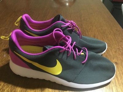 nike roshe one yellow