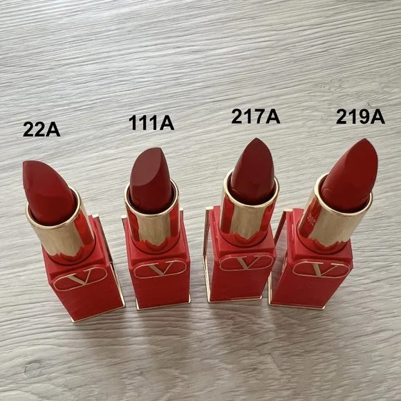 valentino 111a lipstick