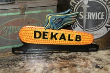 DEKALB HYBRID SEED CORN FLYING EAR EMBOSSED METAL LICENSE PLATE TOPPER SIGN FARM