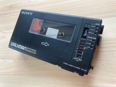 Sony WM-D6C Professional Walkman Portable Stereo Cassette Recorder (1985 -  2002)