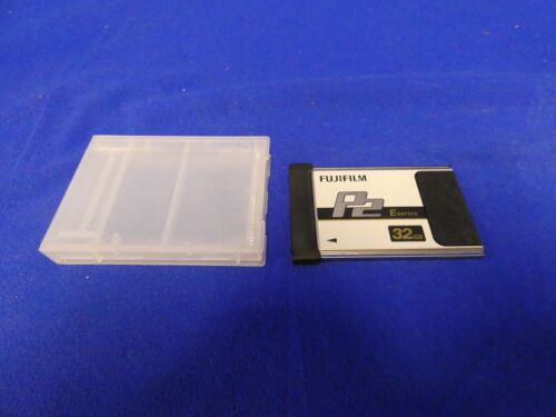 Fujifilm P2MCE32-WW 32GB E-Series P2 Card w/Case - Afbeelding 1 van 4