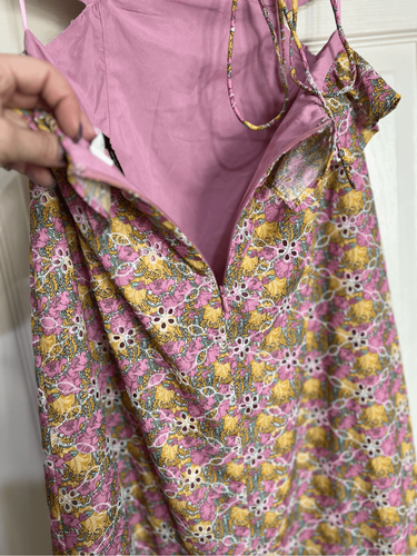 ASTR The Label Dress Womens Size XS Multicolor Olivette Floral Midi Ruffle NWT - Picture 5 of 14