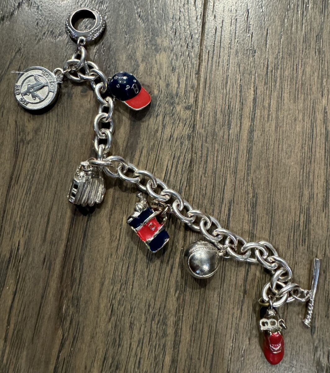 Boston Red Sox Necklace Licensed MLB Team Circle Pendant Sterling Silver Boston Red Sox Necklace Licensed MLB Team Circle Pendant Sterling Silver
