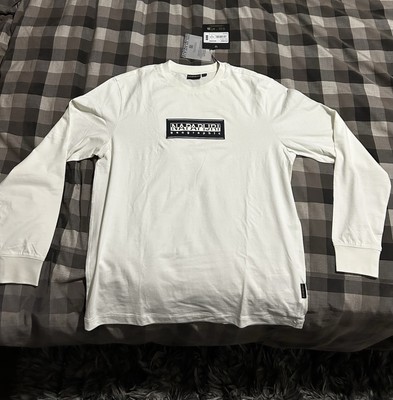 White Napapijri Men s Relaxed Fit Size L Brand New With Tags Never Worn