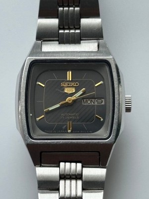 SEIKO  5 Automatic Watch 7S26 5562 Square