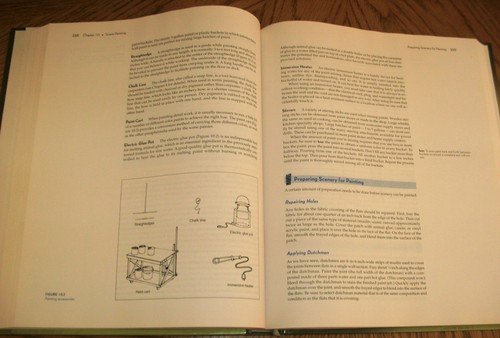 THEATRICAL DESIGN AND PRODUCTION BY J.MICHAEL GILLETTE 5TH EDITION - Picture 4 of 4