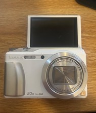 Panasonic LUMIX DMC-ZS35 16.0MP Digital Camera - White with Charger