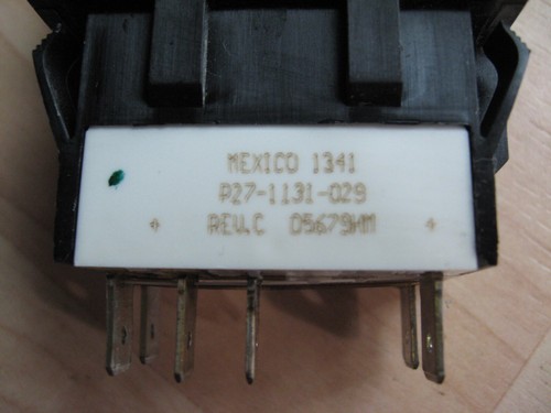 Kenworth Eaton P27-1131-029 Over Fill Overfill Switch 05679HM #M160MX - Picture 4 of 5