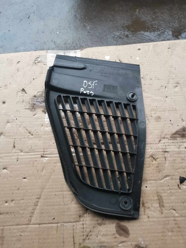 Porsche Cayenne 955 VORNE RECHTS WISCHERMOTORABDECKUNG VERKLEIDUNG 7L5819730B 2007