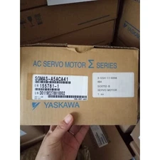 One YASKAWA SGMAS-A5ACA41 Servo Motor SGMASA5ACA41 New Expedited Shipping