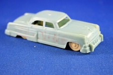 Plasticville - O-O27 - V-6 - 1 Original vintage Auto - HTF Color - Turquoise