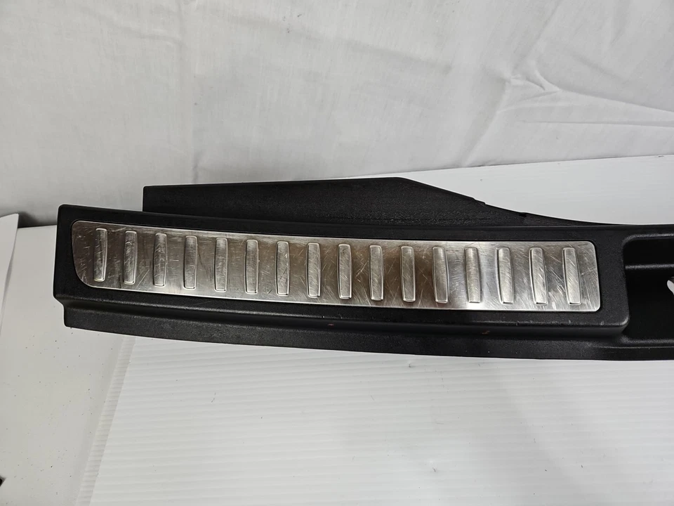 💎 2013-2016 MERCEDES BENZ X166 GL450 PESTILLO MALETERO UMBRAL PLACA RASGUÑO CUBIERTA MOLDURA  Foto 2 de 4