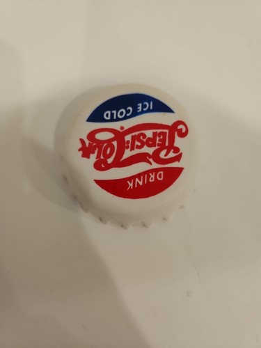 VINTAGE 1996 PEPSI COLA MUNCHKIN REUSABLE LUNCH BOX COOLER FREEZER BOTTLE CAP - Picture 5 of 8