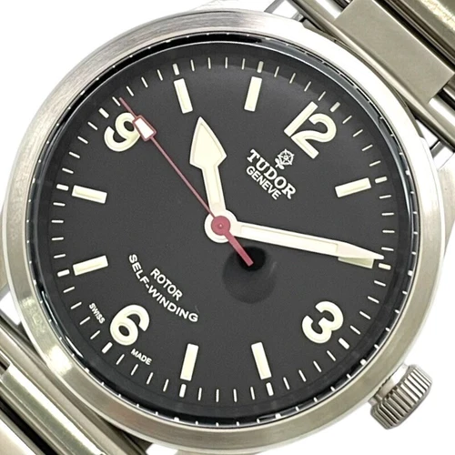 TUDOR 79910 HERITAGE RANGER WRISTWATCH MEN'S SS ROUND FACE SWISS MADE DIAL BLACK