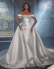 Exquisite Mermaid Wedding Dresses Simple Off The Shoulder Beading Bridal Gowns