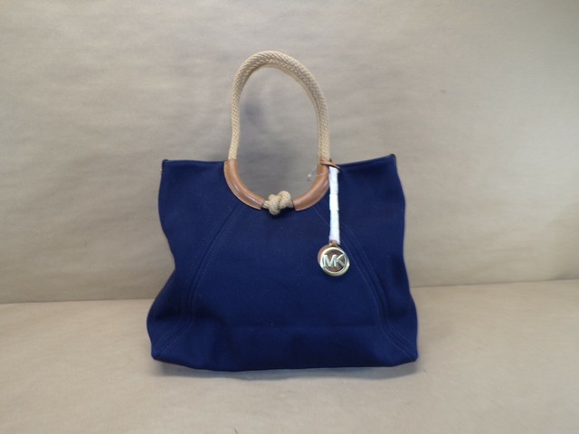 isla ring shoulder tote