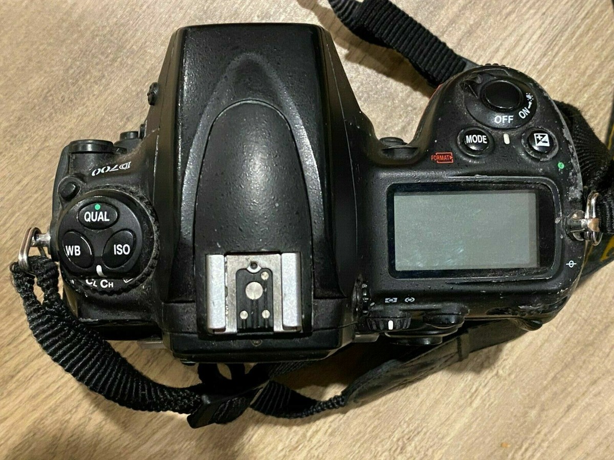 Nikon D700 camera 83K Clicks, Strap, Battery and 64MB CF Nikon D700 camera 83K Clicks, Strap, Battery and 64MB CF