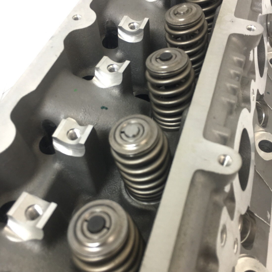 GM Chevy GMC Chevrolet 5.3L L83 Cylinder Head Assembly 12620214 | eBay