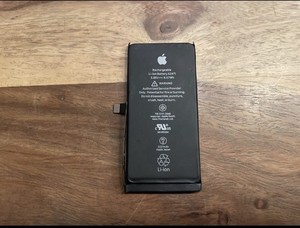 iPhone 12 Mini Batterie 79%