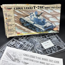 MIRAGE 72611 CZOEG LEKKI T-26C Tank 1/72 Scale Model Kit Sealed Bags