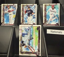 2025 TOPPS HOLIDAY  WASHINGTON NATIONALS TEAM SET JAMES WOOD RC