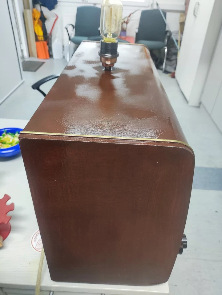 Umbau Rarität Vintage Lampen Als AEG Röhrenradio Neu Umlackiert Original Radio 1 - Bild 4 von 4