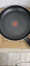 Tefal Non-Stick Frying Pan Thermo-Spot Heat Indicator – Large Fry Pan – New