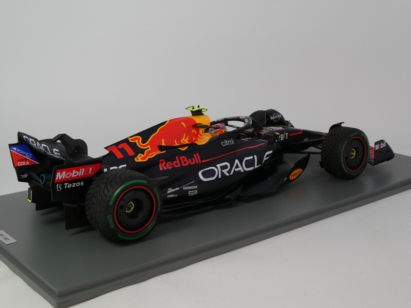 Spark社　レッドブルレーシング　RB18 2022年 スパーク 1/43 オラクル レッドブル レーシング RB18 2022年
