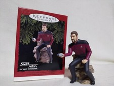 1996 Commander William T Riker Hallmark Ornament Star Trek The Next Generation
