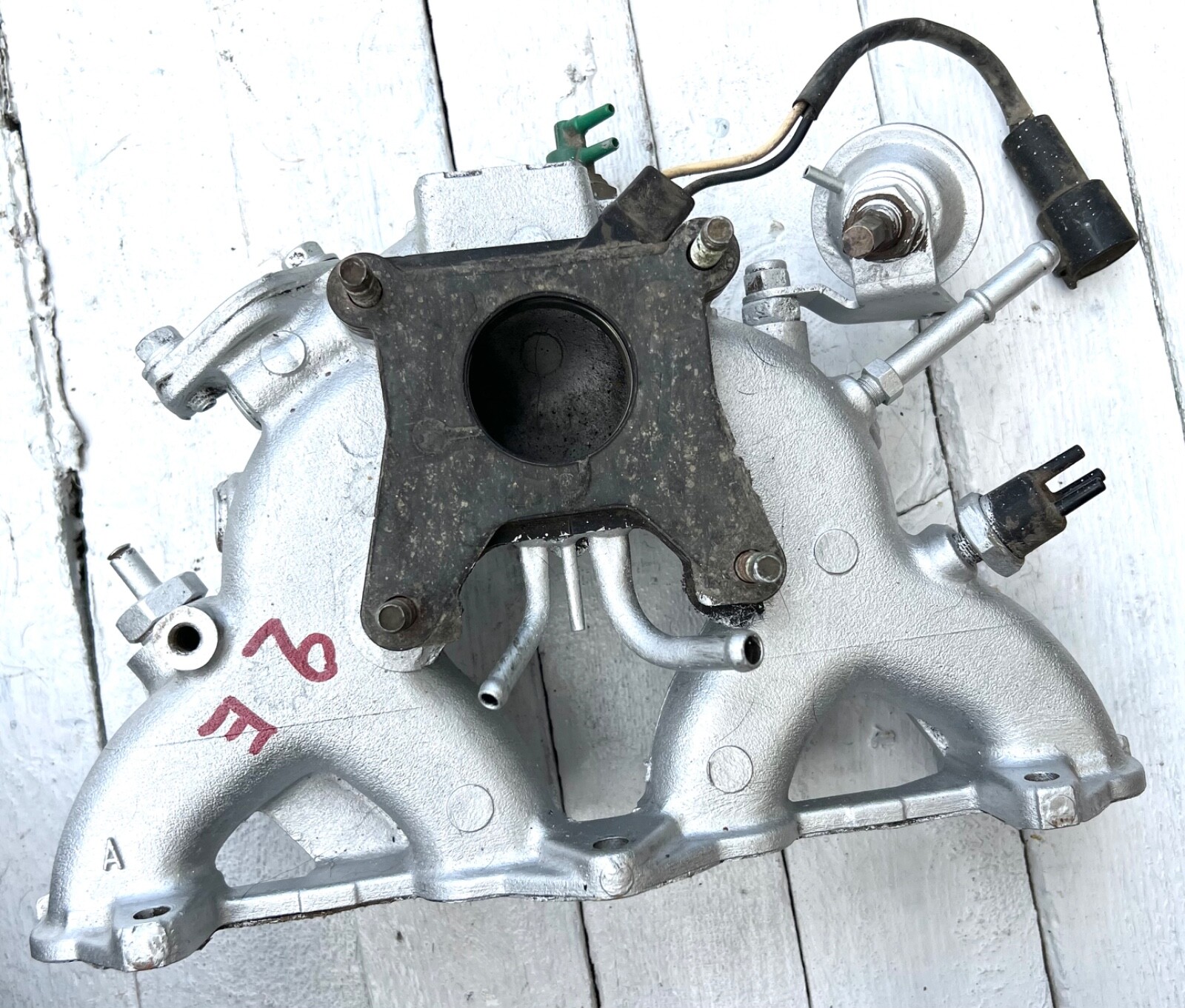 Toyota 2E Intake manifold Corolla Starlet 1,3cc 12V Intake Manifold