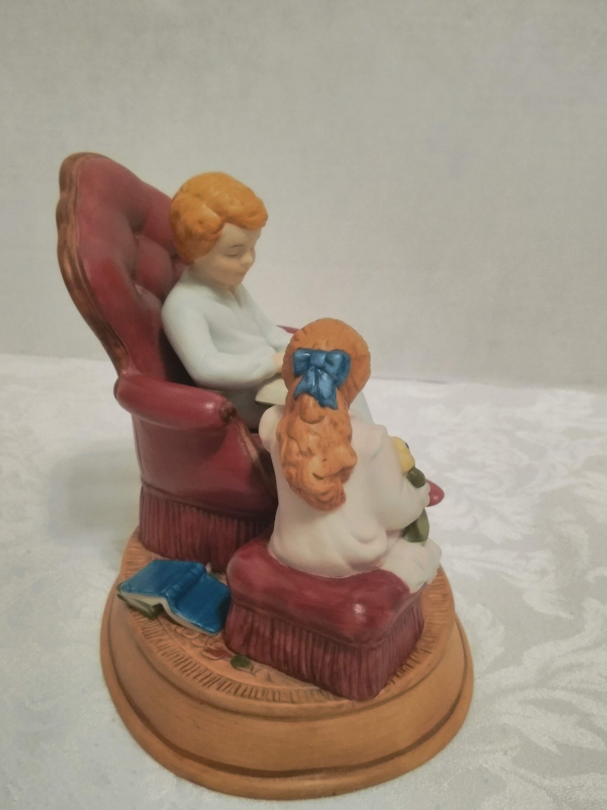 Picture 4 of 8