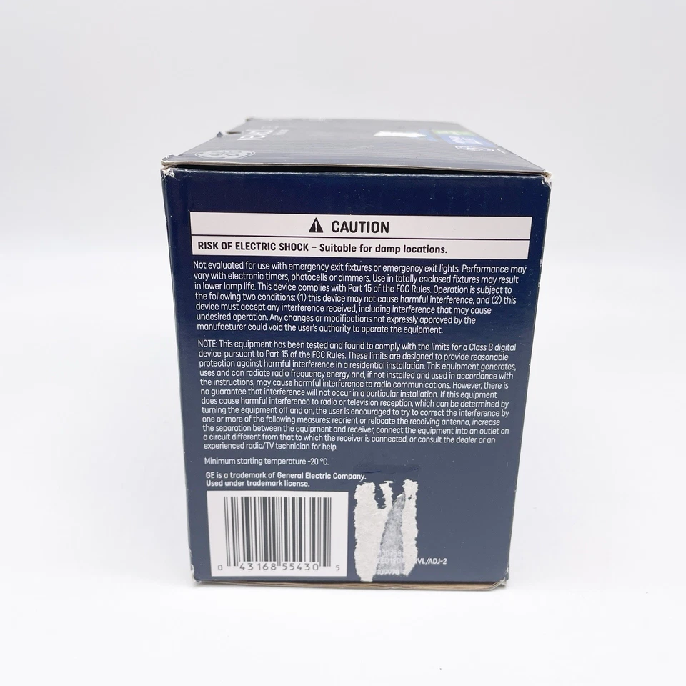 GE Reveal PAR30 LED Light Bulbs 2-Pack 75W 22W Flood/Spot 900 Lumens - Image 4 of 4